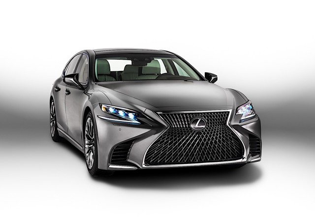 Lexus Ls photo 14