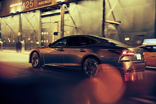 Lexus Ls photo 34