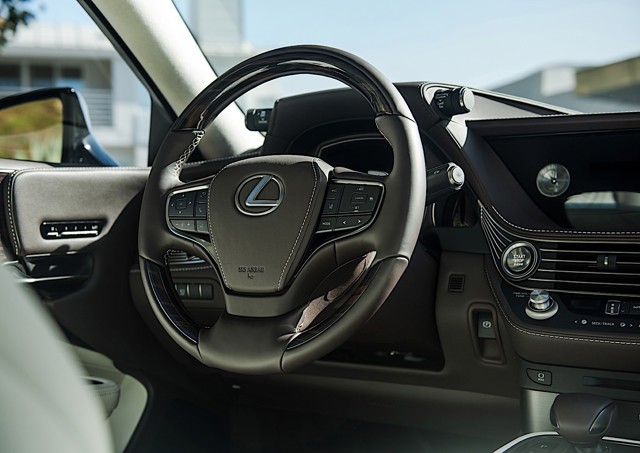 Lexus Ls photo 77