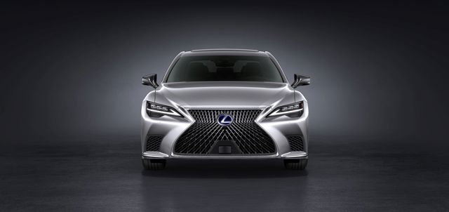 LEXUS LS