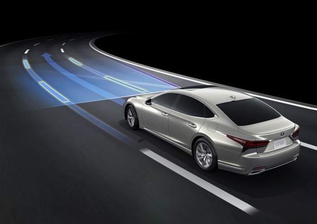 Lexus Ls photo 19