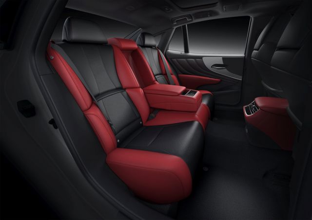 Lexus Ls photo 30