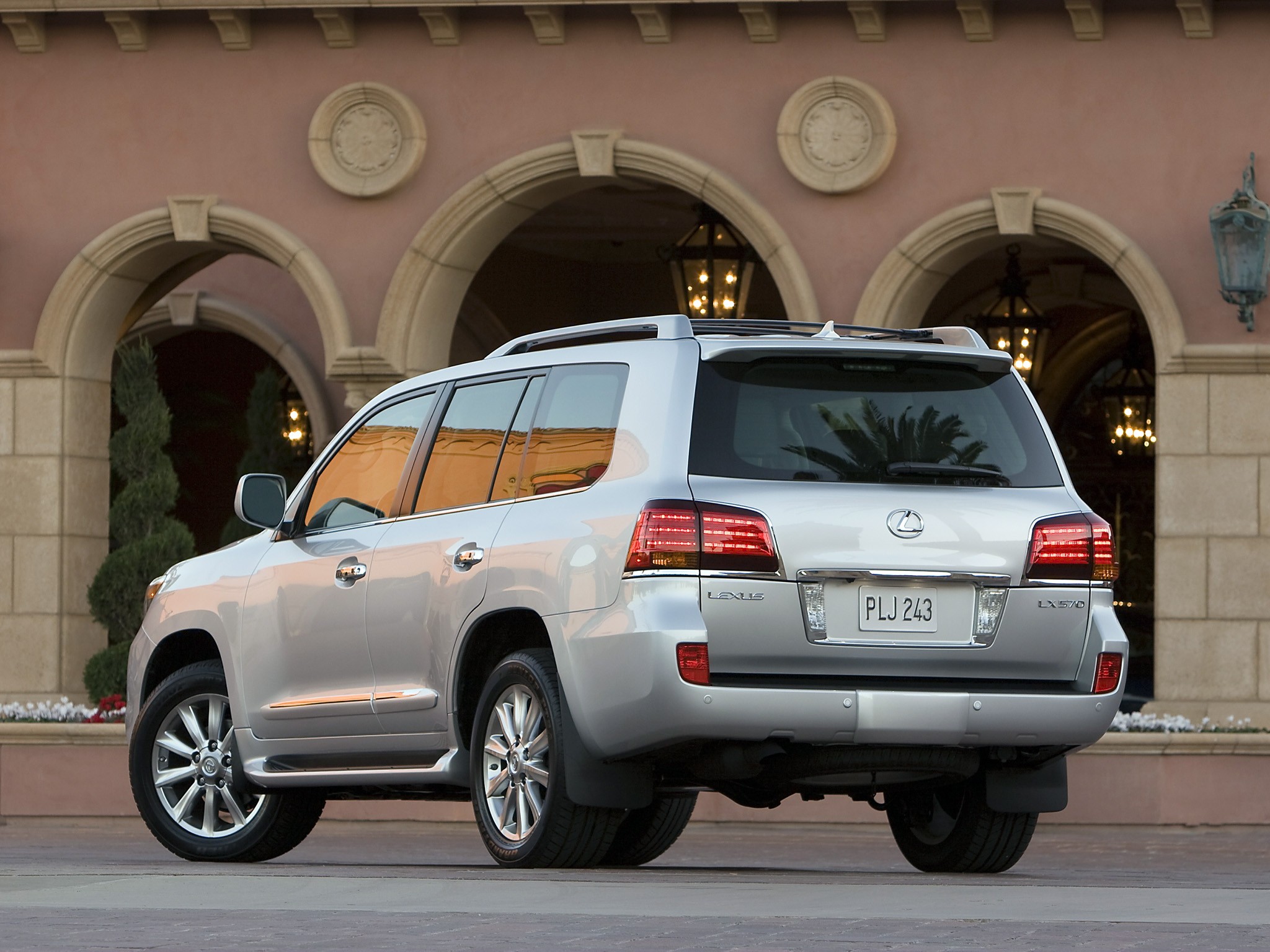 Lexus Lx photo 37