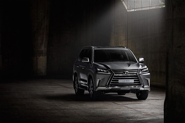 Lexus Lx photo 9