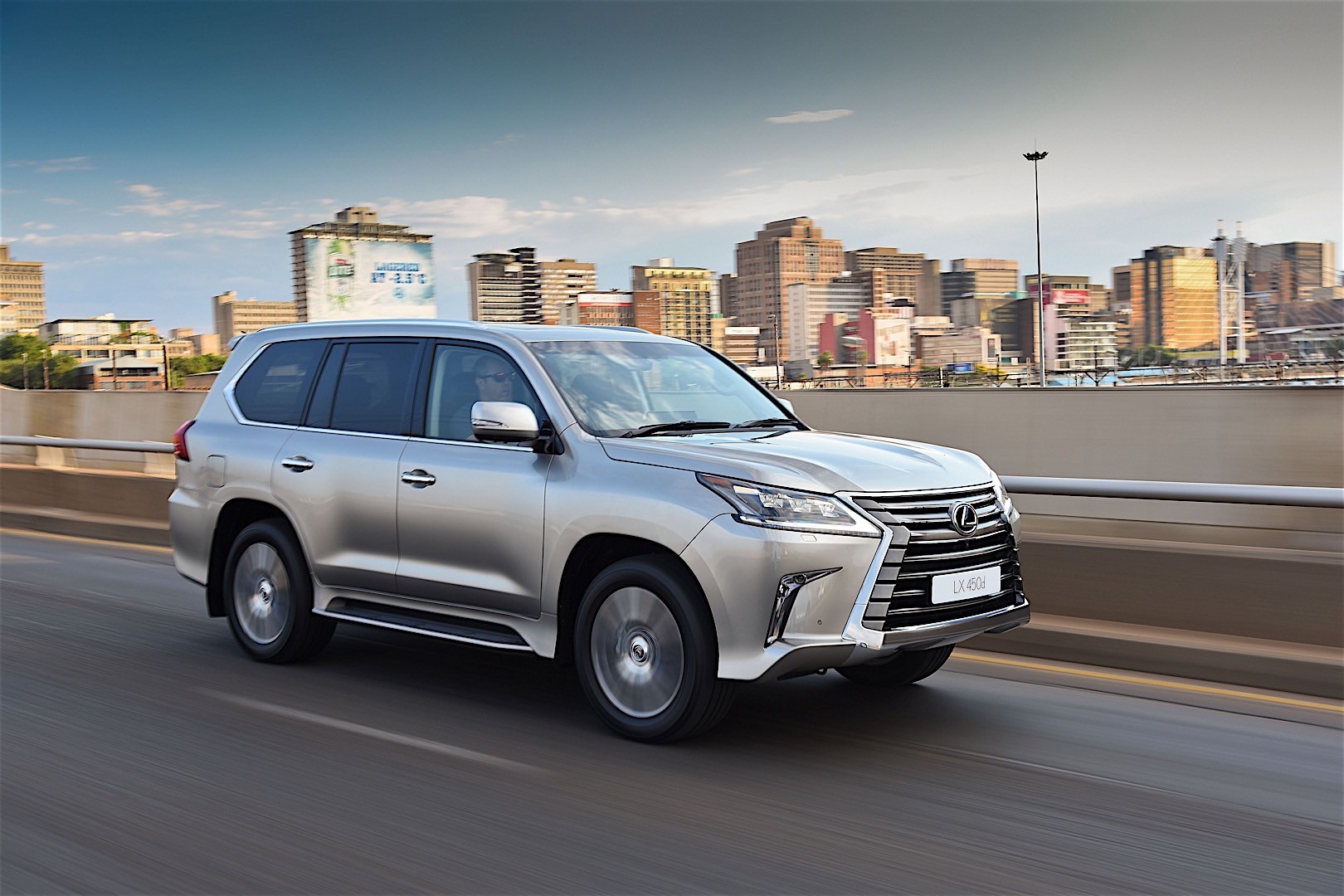 Lexus Lx photo 23