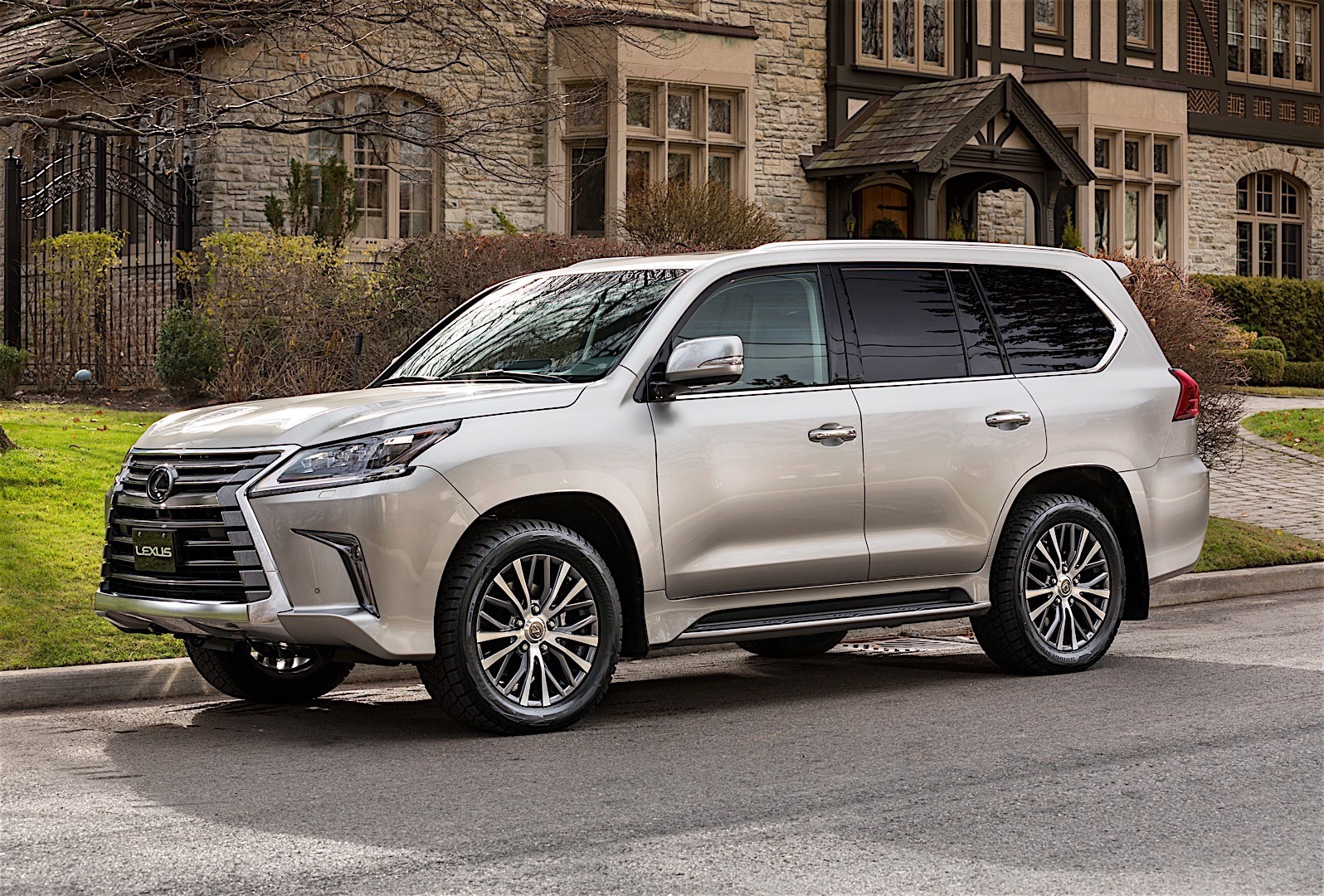 Lexus Lx photo 44