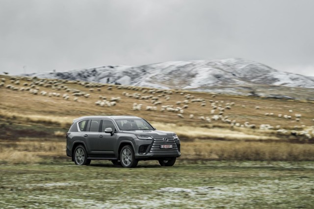 Lexus Lx photo 100