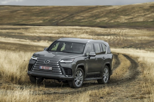 Lexus Lx photo 103
