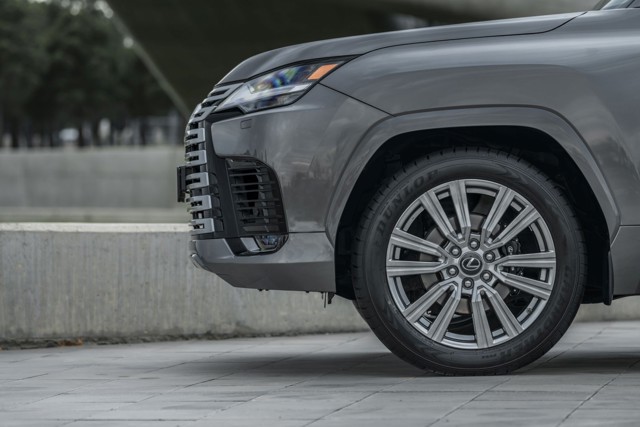 Lexus Lx photo 121