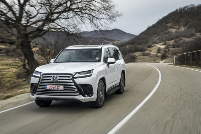 Lexus Lx photo 25