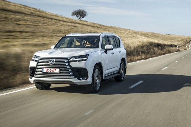 Lexus Lx photo 32