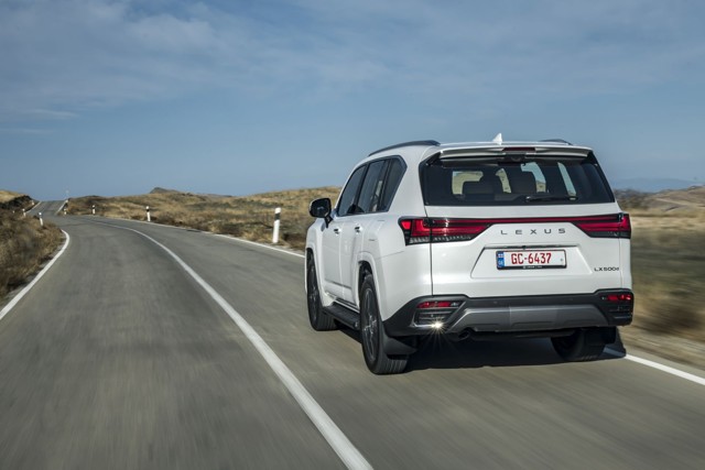 Lexus Lx photo 36