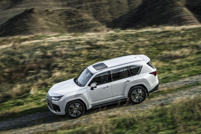 Lexus Lx photo 49