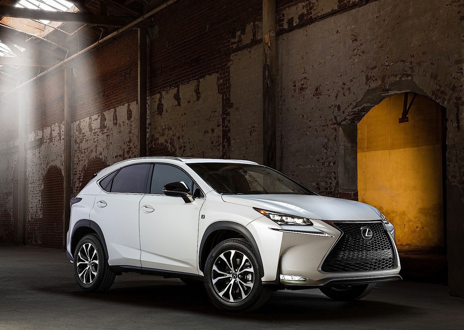 Lexus Nx photo 7