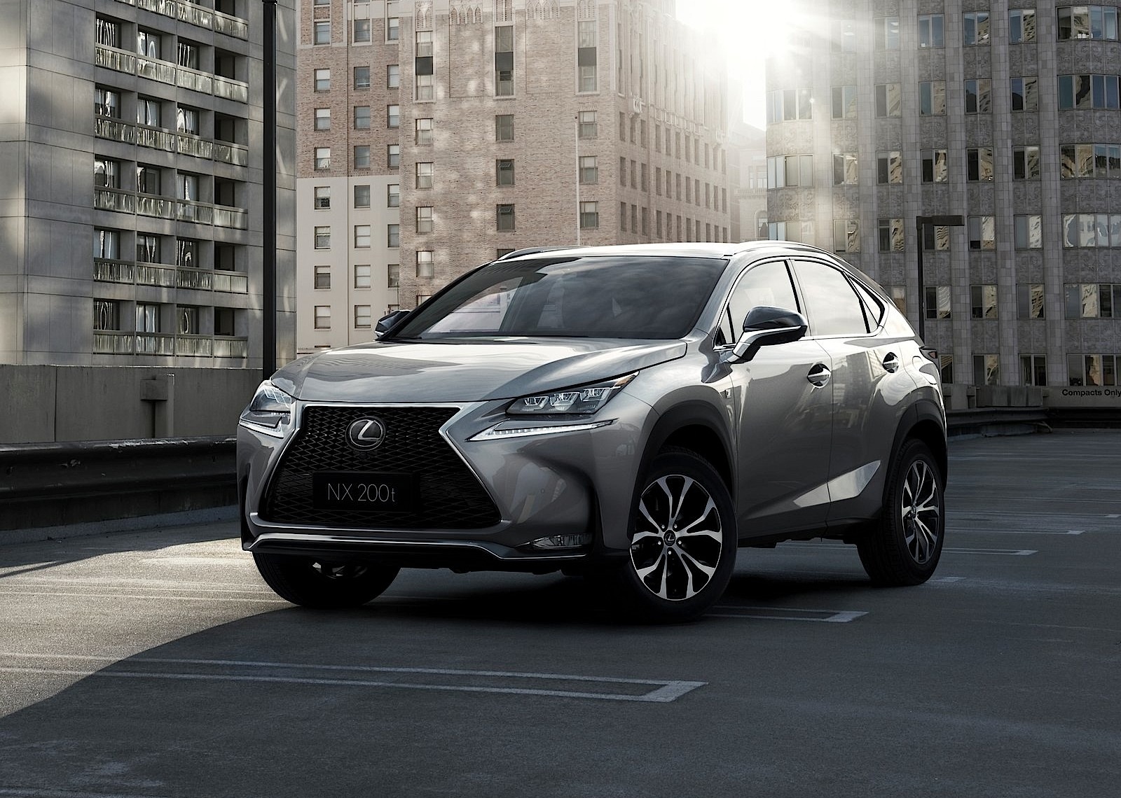 Lexus Nx photo 15