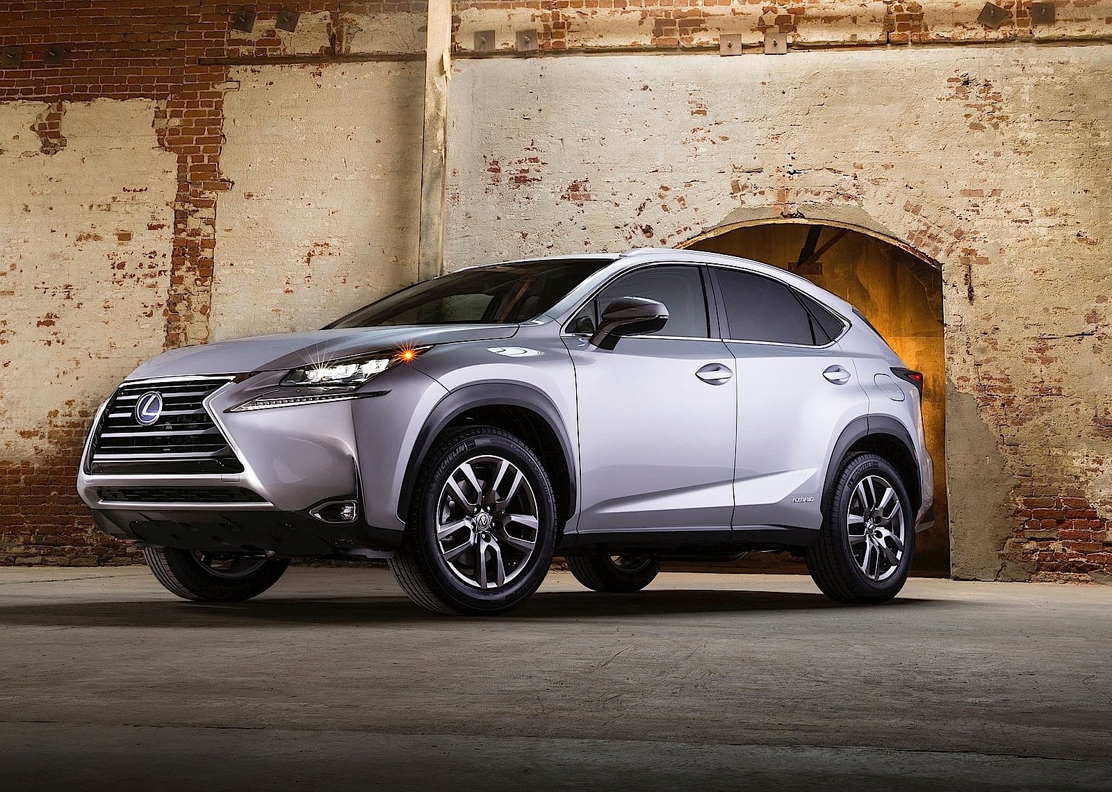 Lexus Nx photo 23