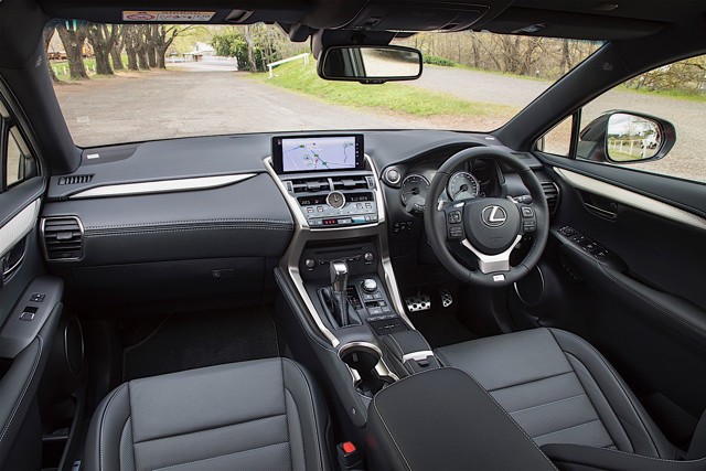 Lexus Nx photo 36