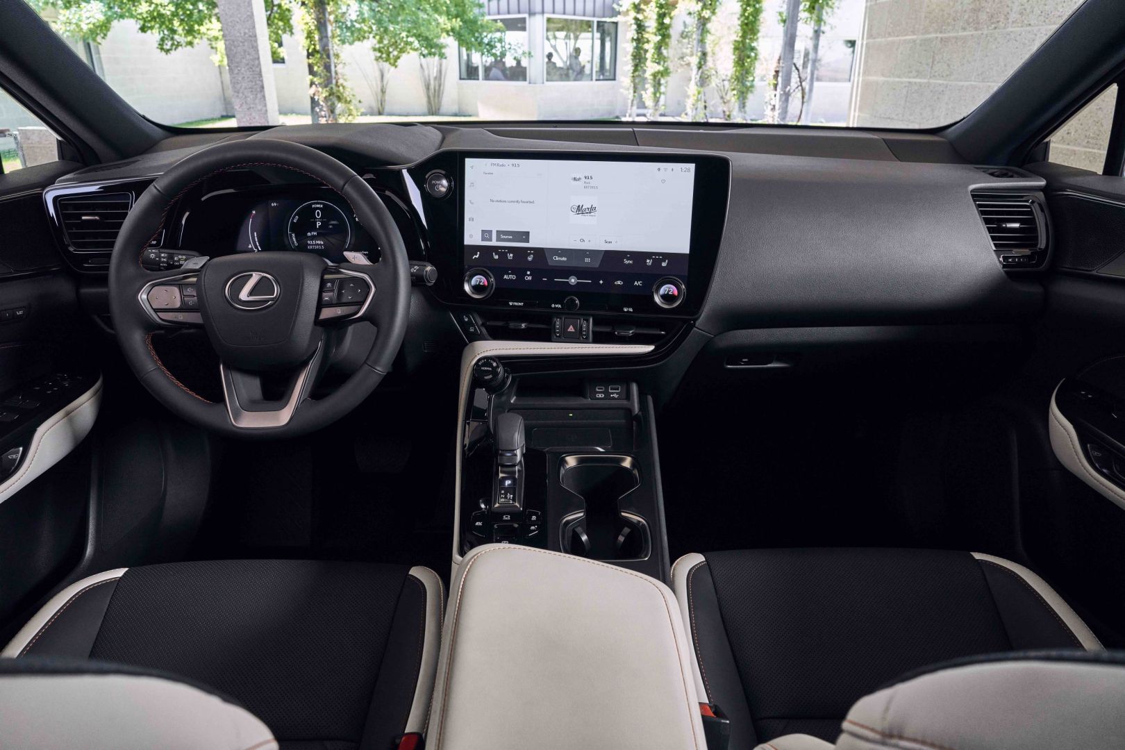 Lexus Nx photo 40
