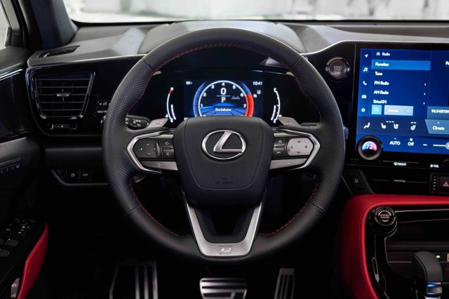 Lexus Nx photo 28