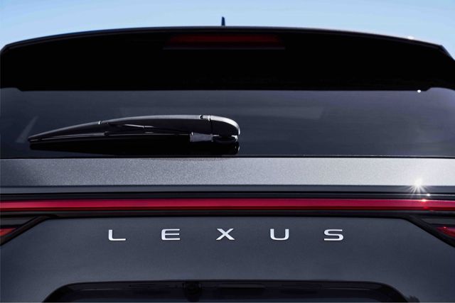 Lexus Nx photo 6