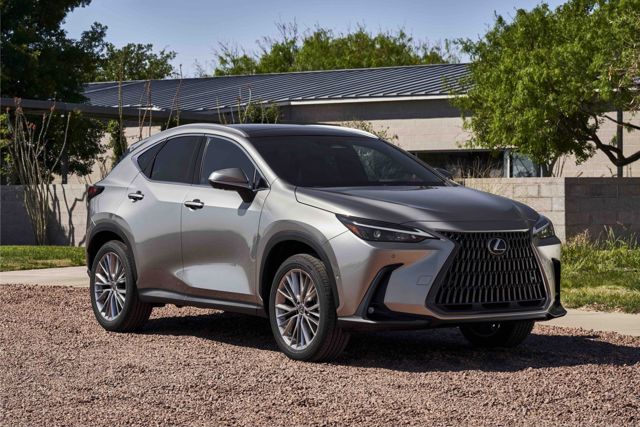 Lexus Nx photo 9