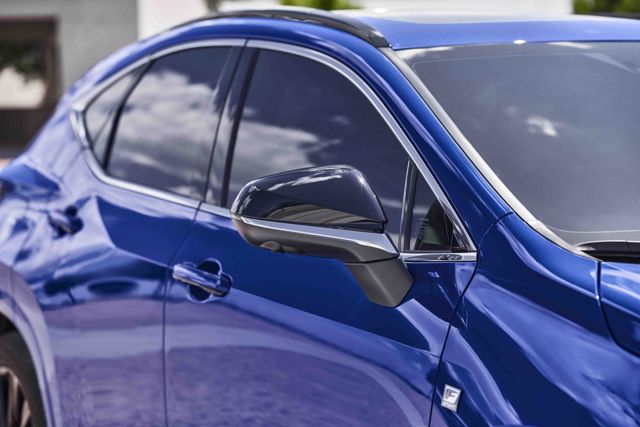 Lexus Nx photo 18