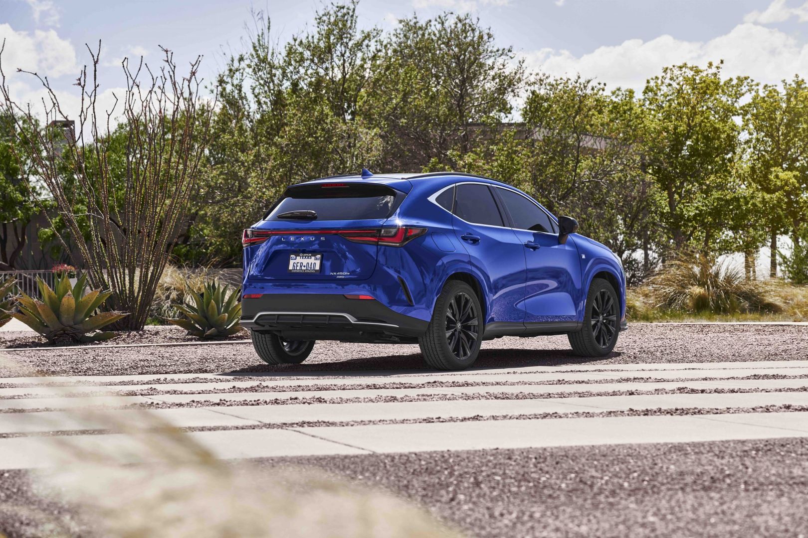 Lexus Nx photo 22