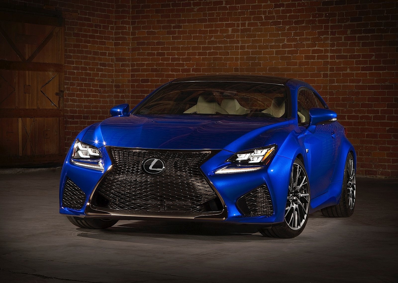 Lexus Rc F photo 14