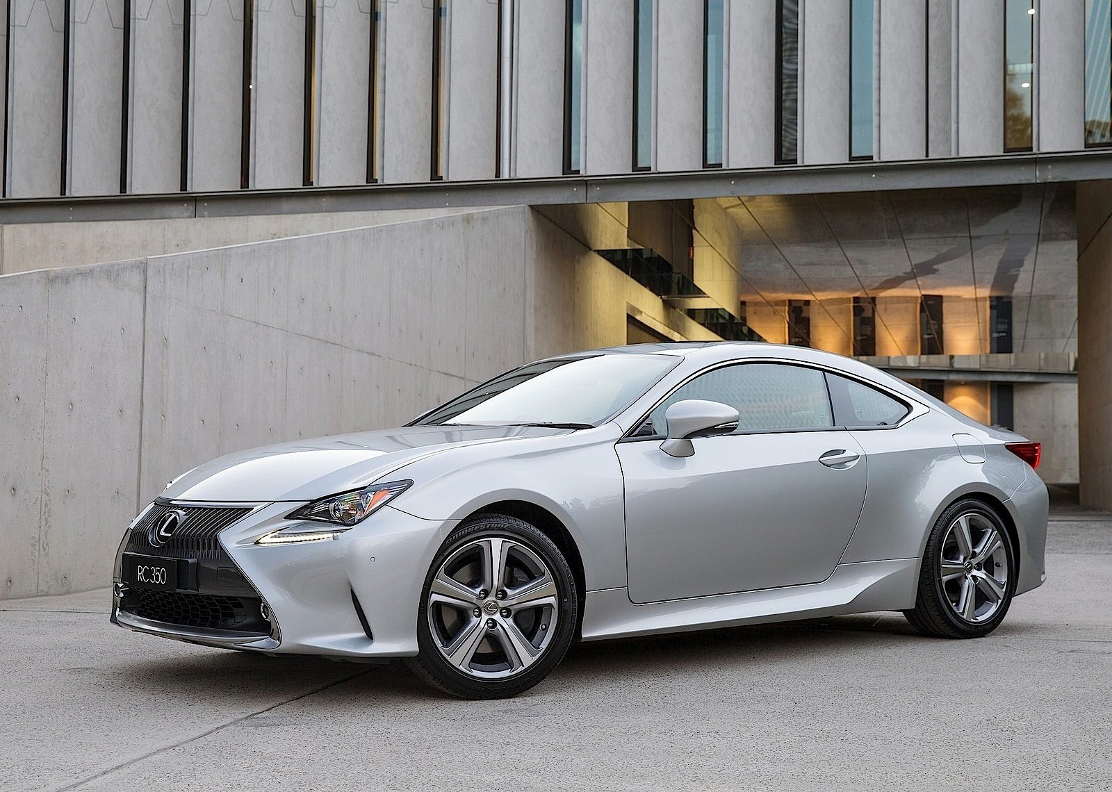 Lexus Rc photo 7