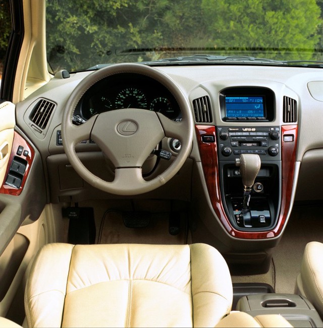 Lexus Rx photo 30
