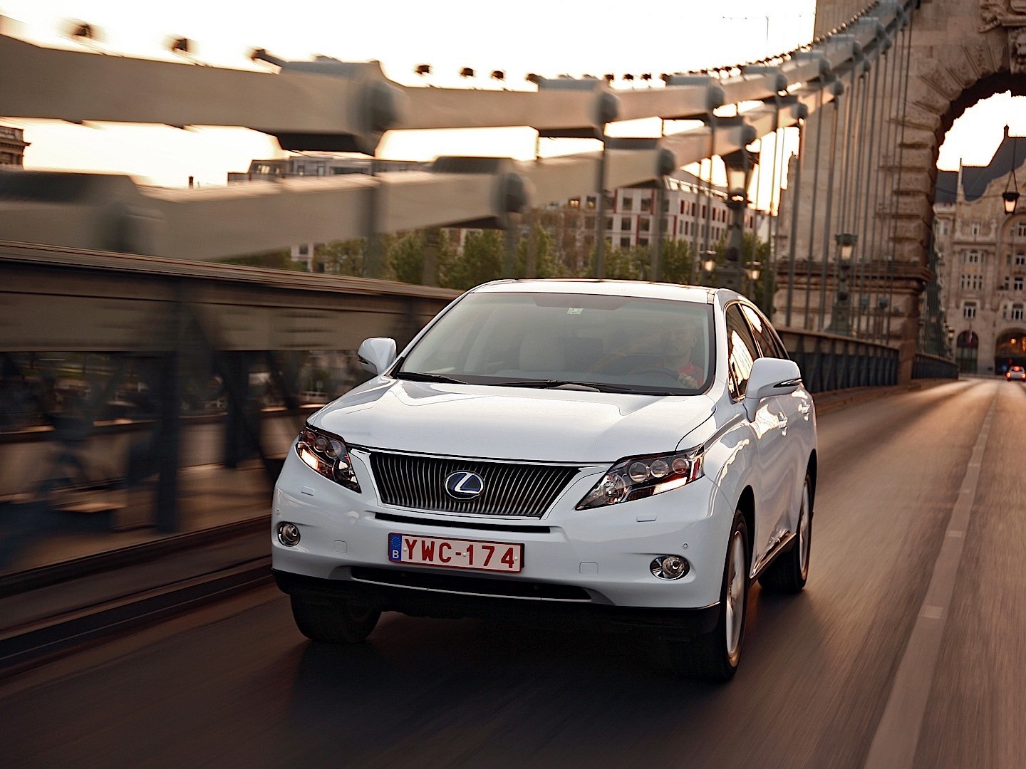 Lexus Rx photo 16