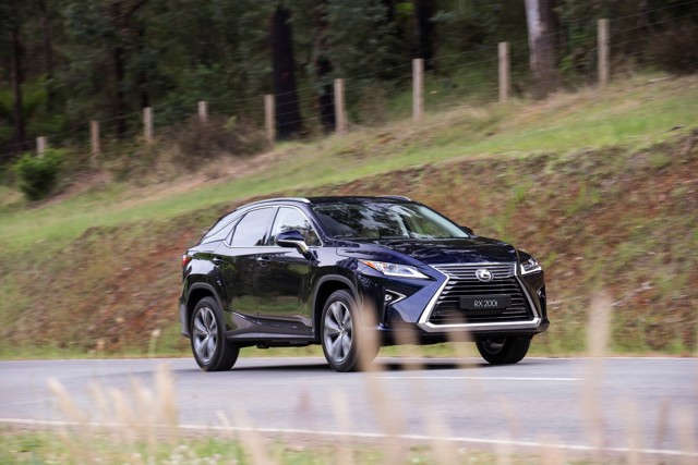 Lexus Rx photo 15