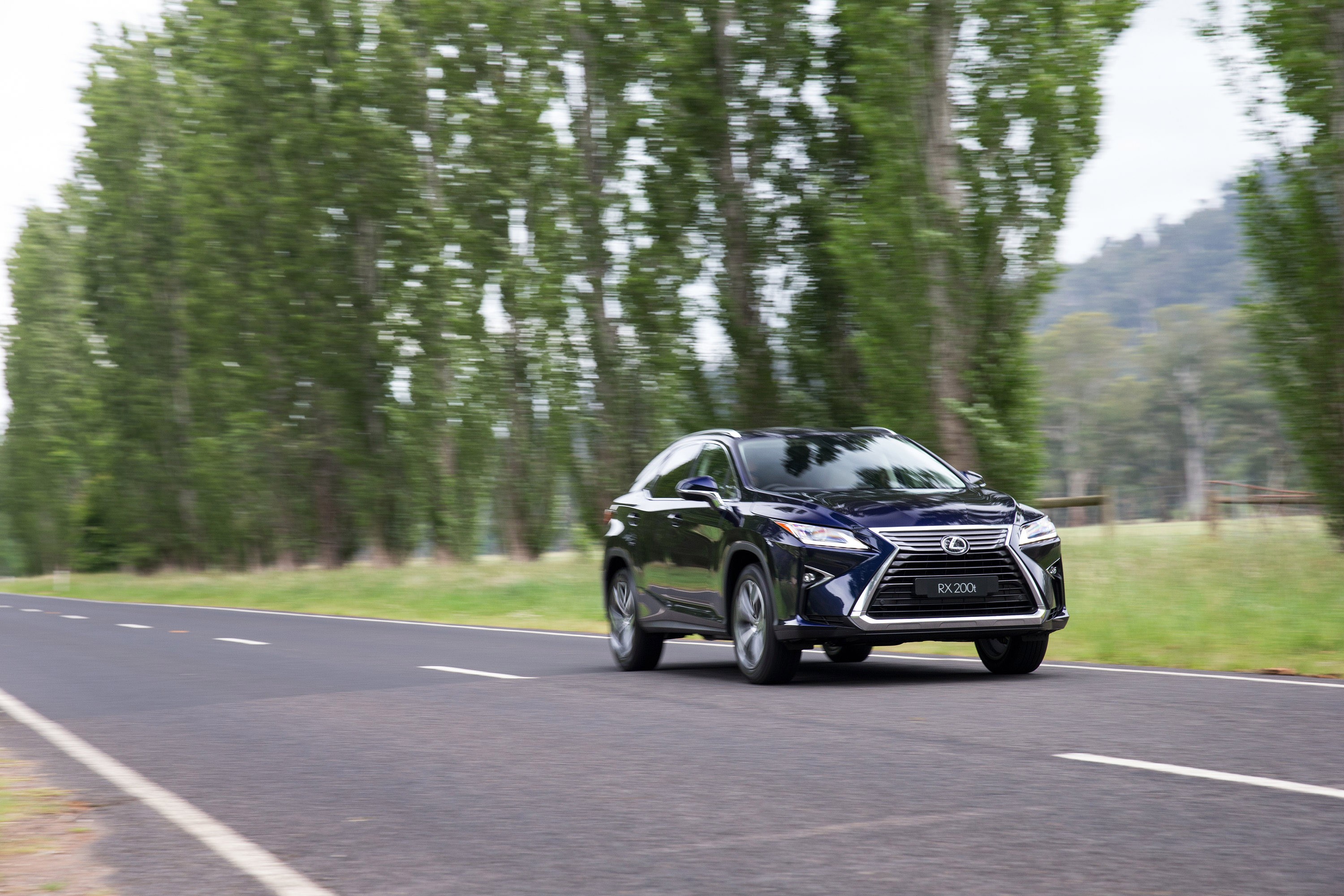 Lexus Rx photo 17