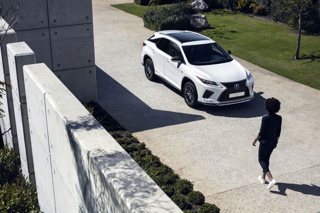 Lexus Rx photo 16