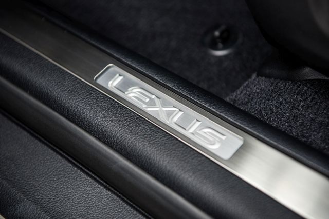 Lexus Rx photo 333