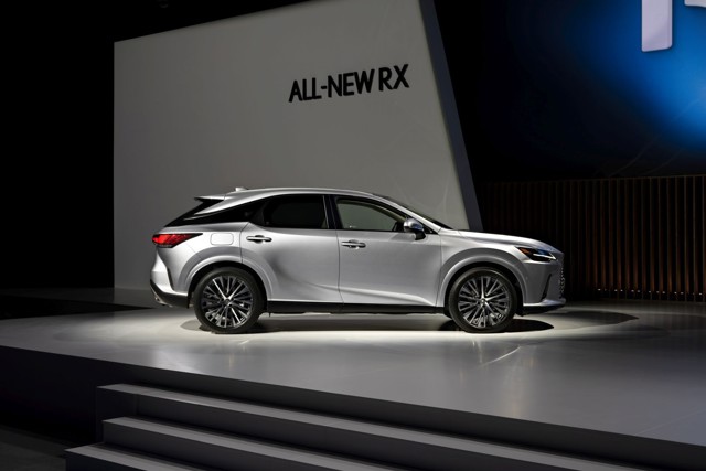 Lexus Rx photo 32