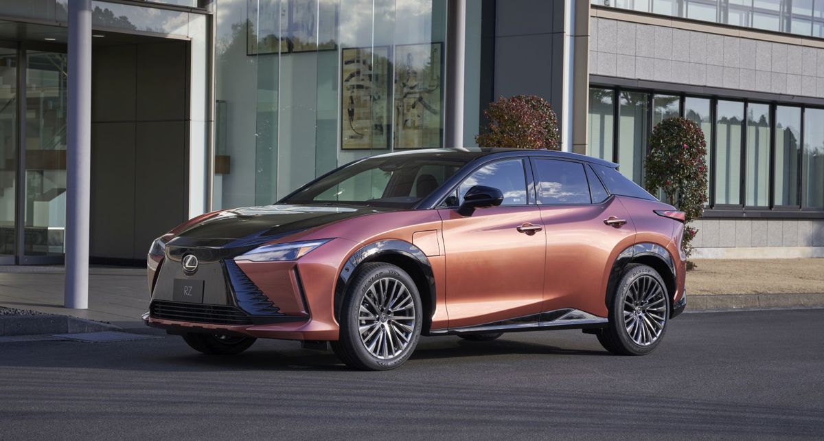 Lexus LEXUS RZ 450e 450e 71.4 KWh (331 HP)