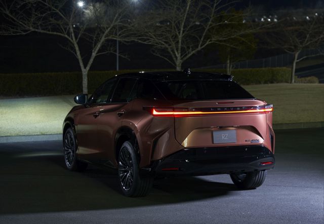 Lexus Rz photo 11