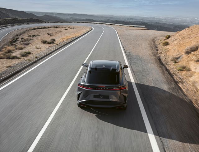 Lexus Rz photo 25