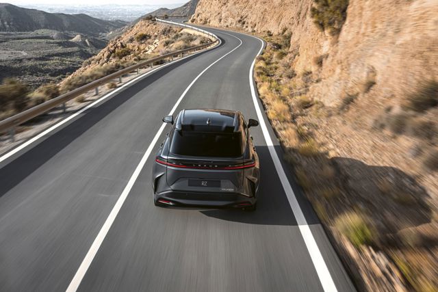 Lexus Rz photo 26