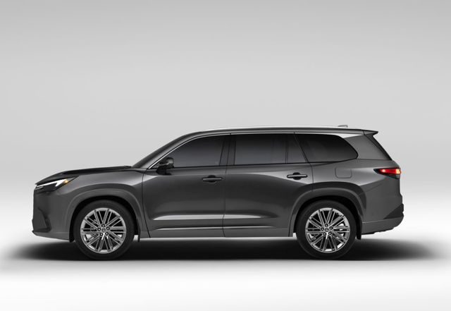 Lexus Tx photo 4