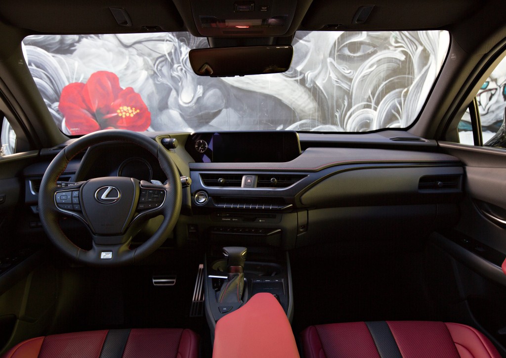 Lexus Ux photo 102