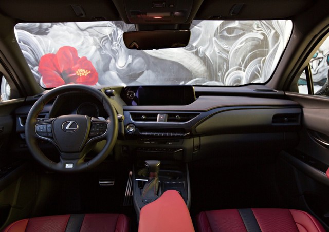 Lexus Ux photo 102