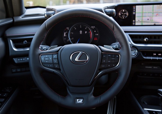 Lexus Ux photo 103