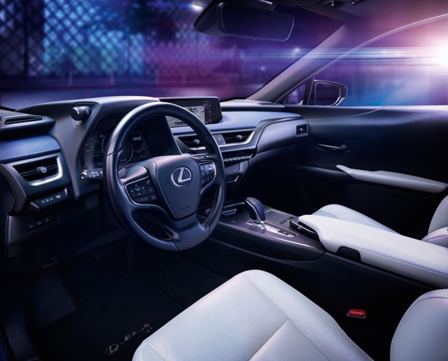Lexus Ux photo 112