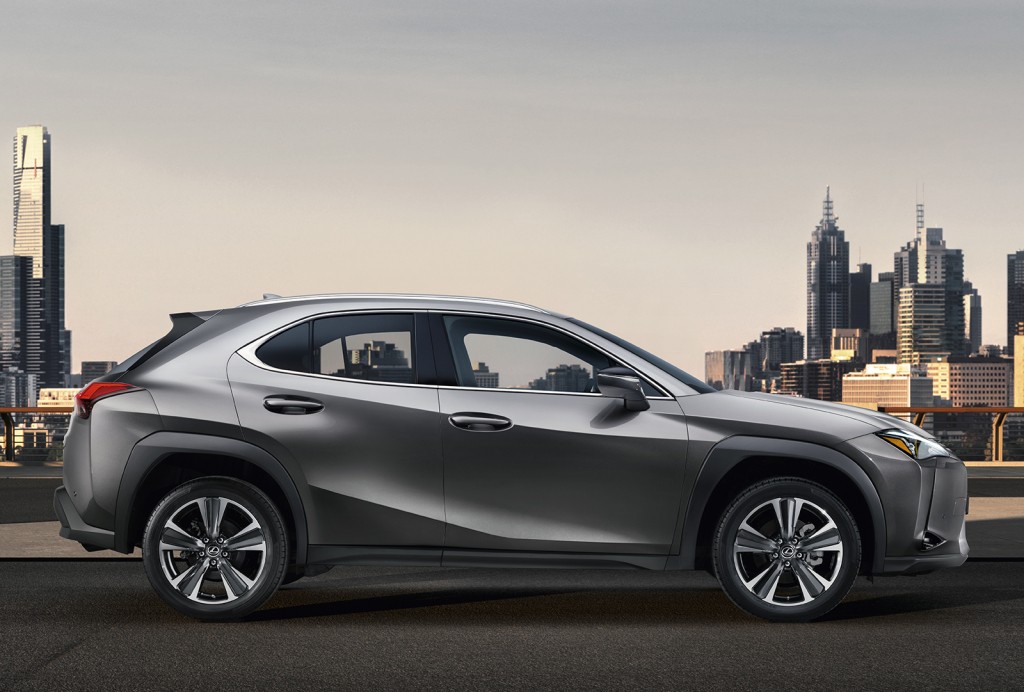 Lexus Ux photo 4