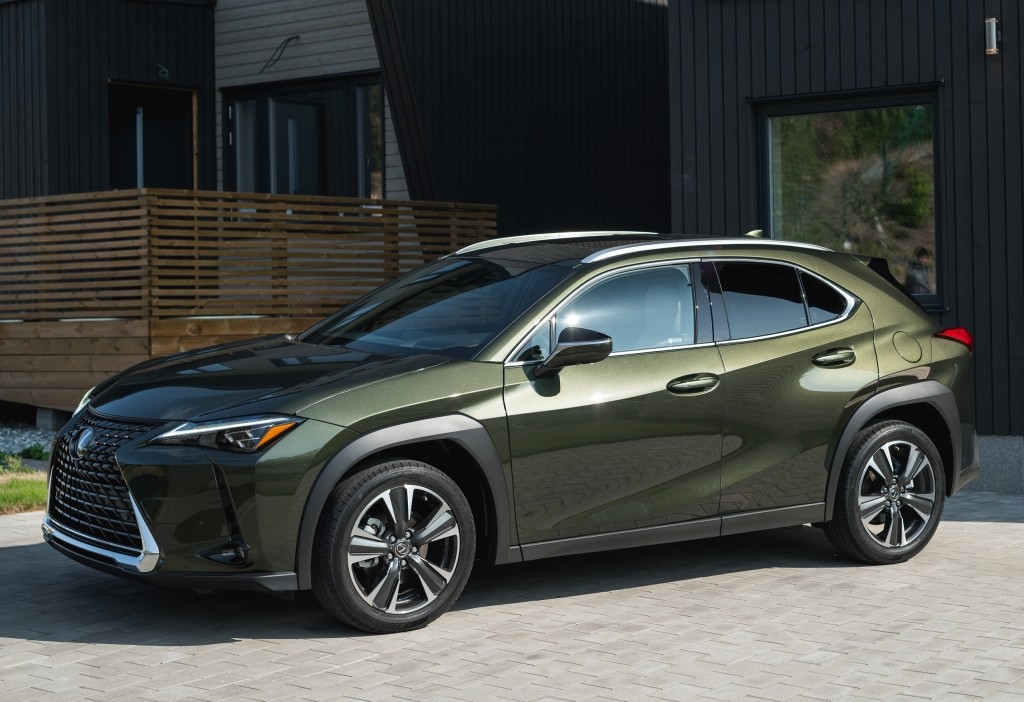 Lexus Ux photo 5