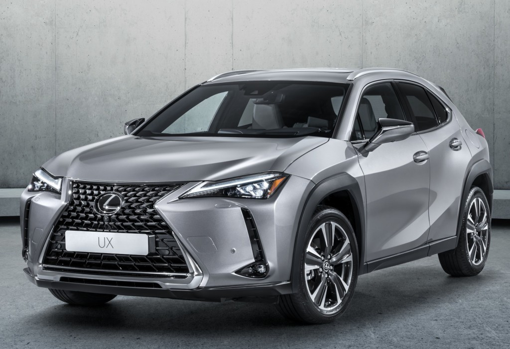 Lexus Ux photo 6