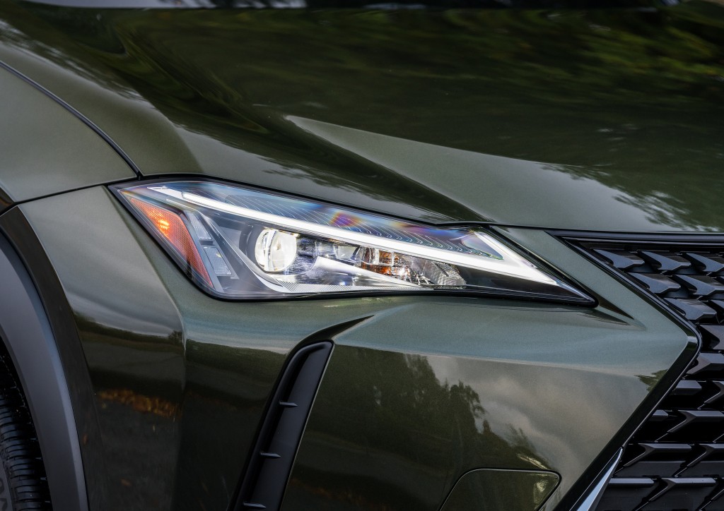 Lexus Ux photo 19
