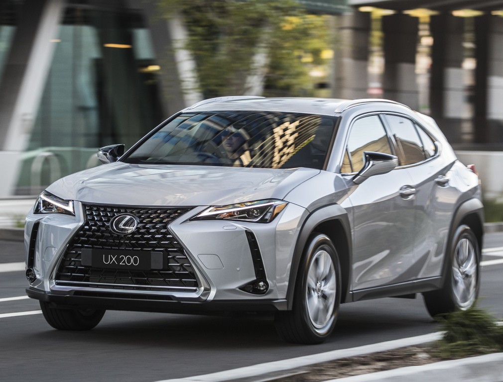 Lexus Ux photo 22